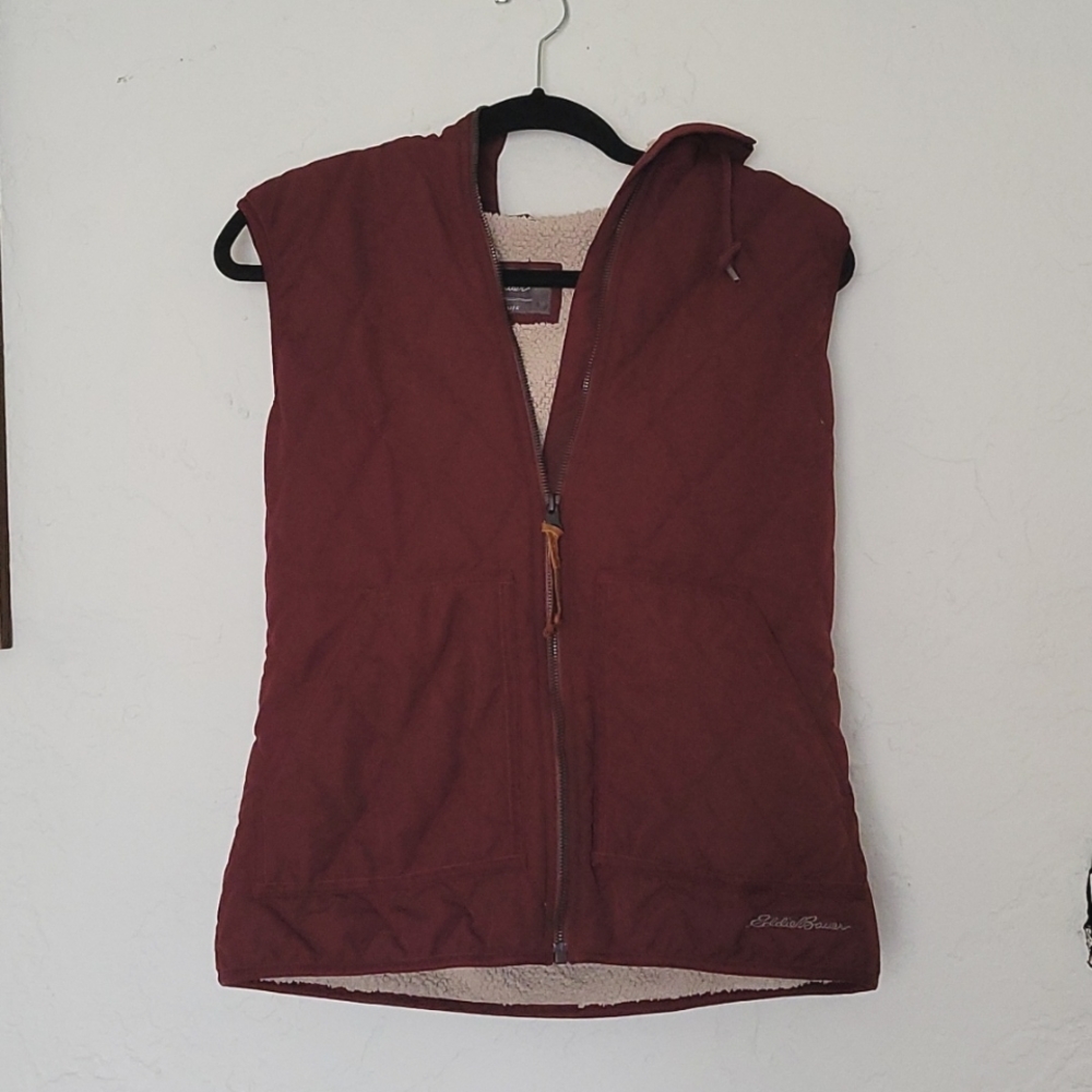 Burgundy, lined quilted Eddie Bauer Vest